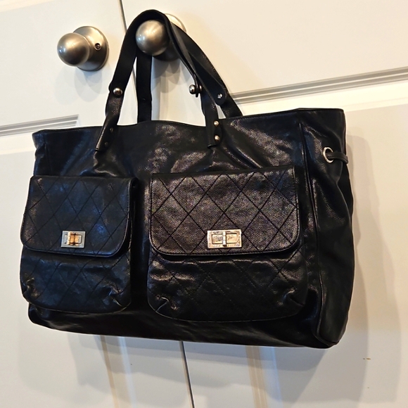 CHANEL POCKETS IN THE CITY BAG JUMBO - Picture 4 of 14